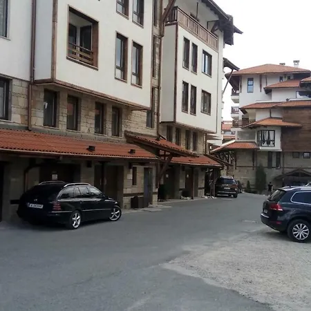 U Kompleksu Royal Towers Bansko