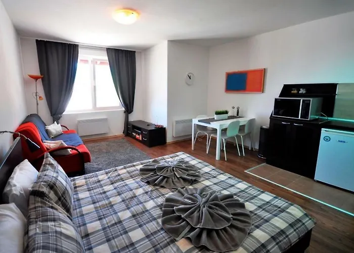 U Kompleksu Royal Towers